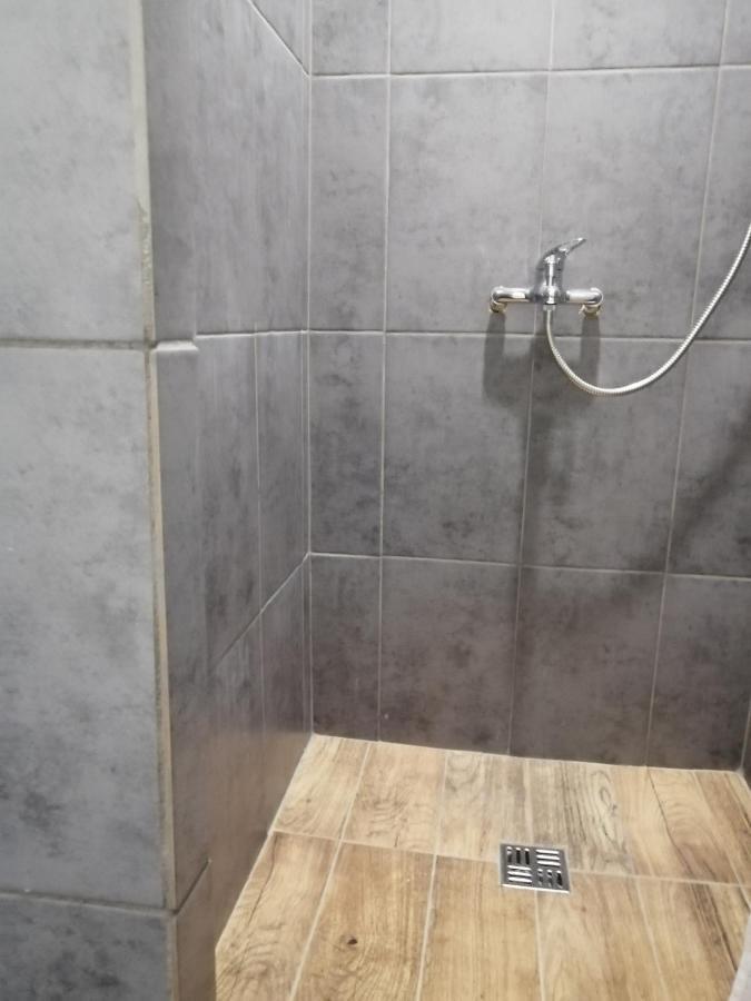 U Dragouna Cholina Buitenkant foto